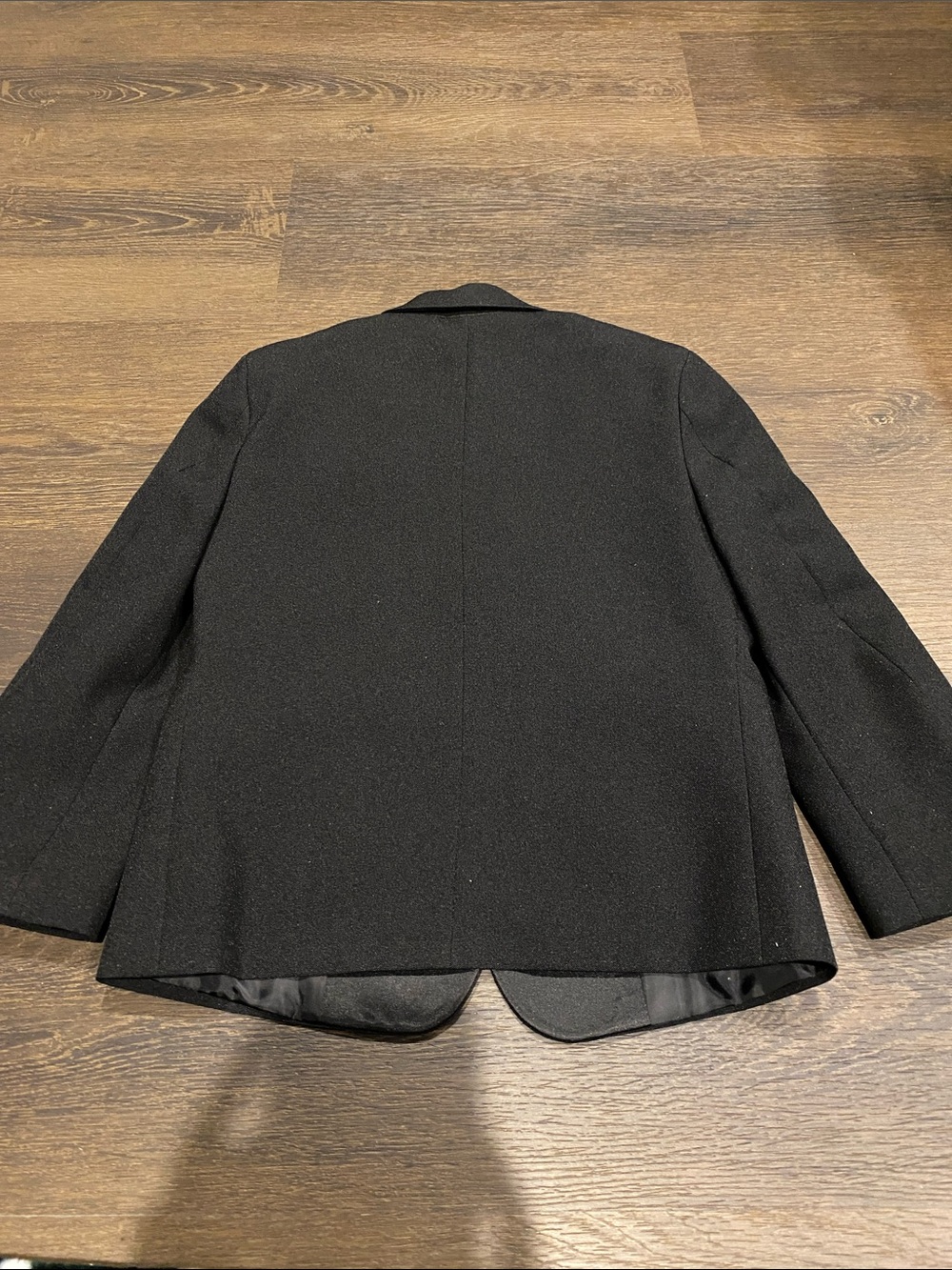 ‼️TUXEDO‼️ - Picture 5 of 8